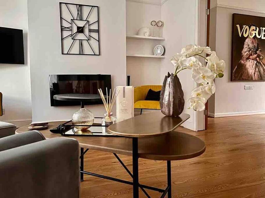 Anfield Home Sleeps 5 Close To Lfc Free Parking ليفربول المظهر الخارجي الصورة
